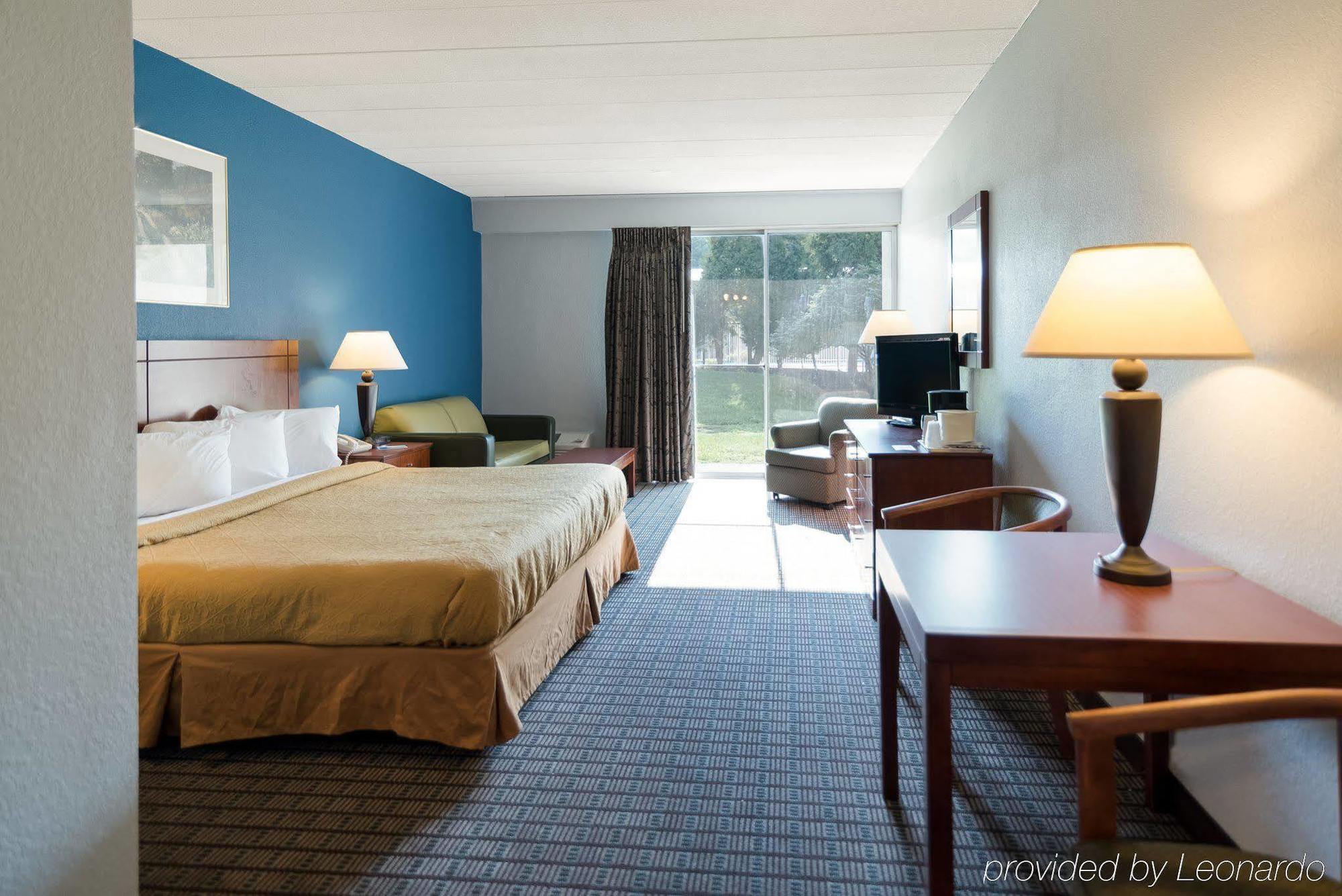 Rodeway Inn Greenfield Esterno foto