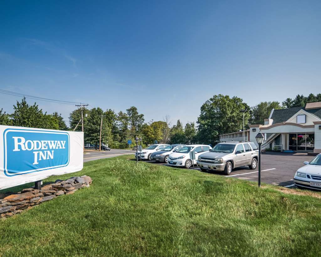 Rodeway Inn Greenfield Esterno foto